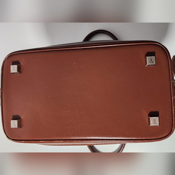 Louis Vuitton Suhali Lockit pm. No key for the lock. - Picture 9 of 15